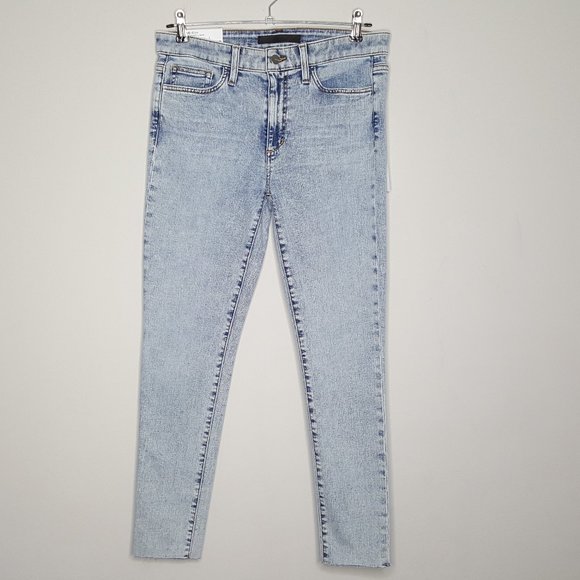 Joe's Jeans Denim - Joe's Jeans The Icon Mid Rise Skinny Ankle Jeans